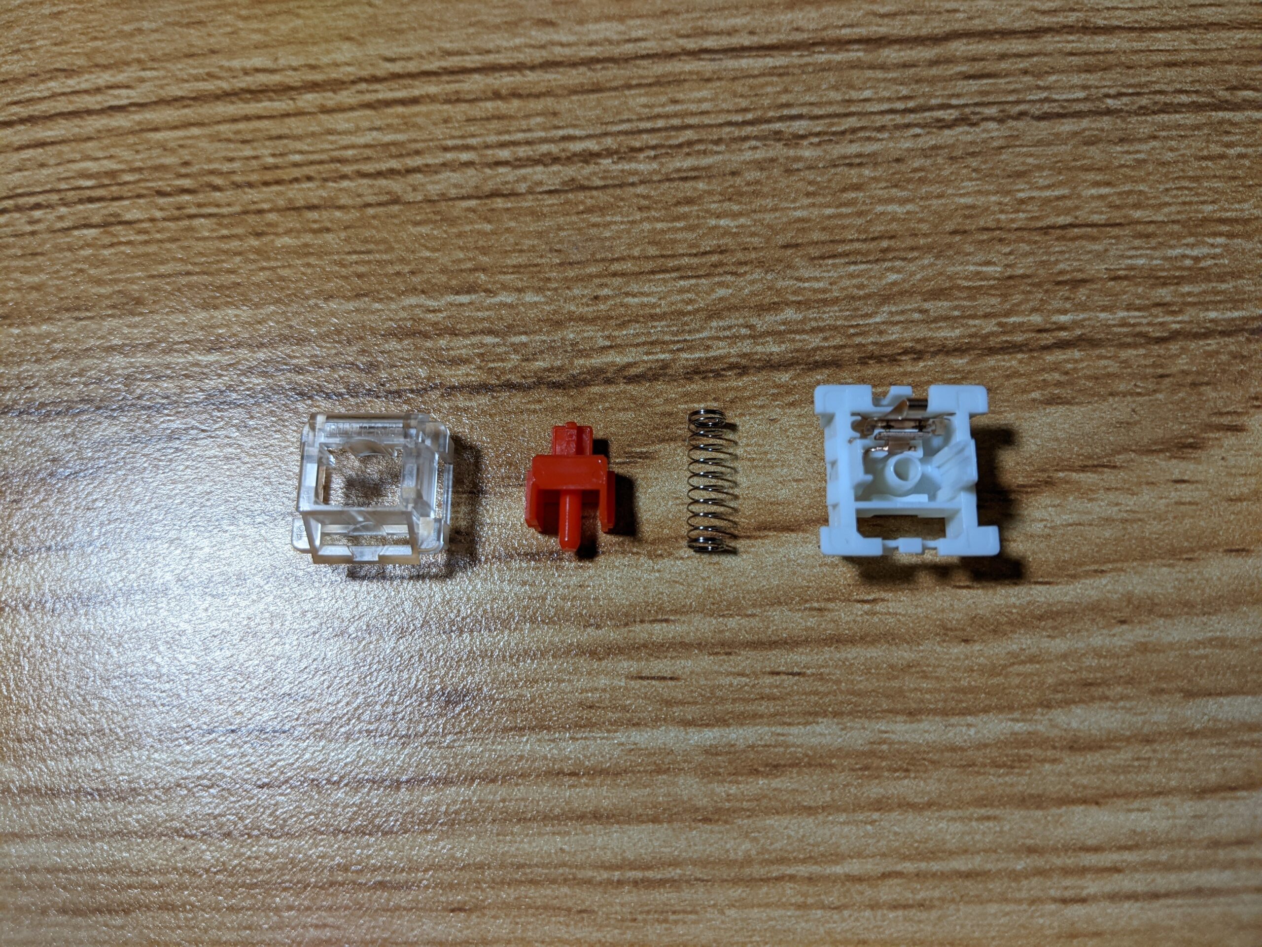 Outemu Red disassembled